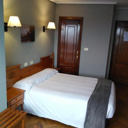 Hostal San Telmo Tui Εξωτερικό φωτογραφία