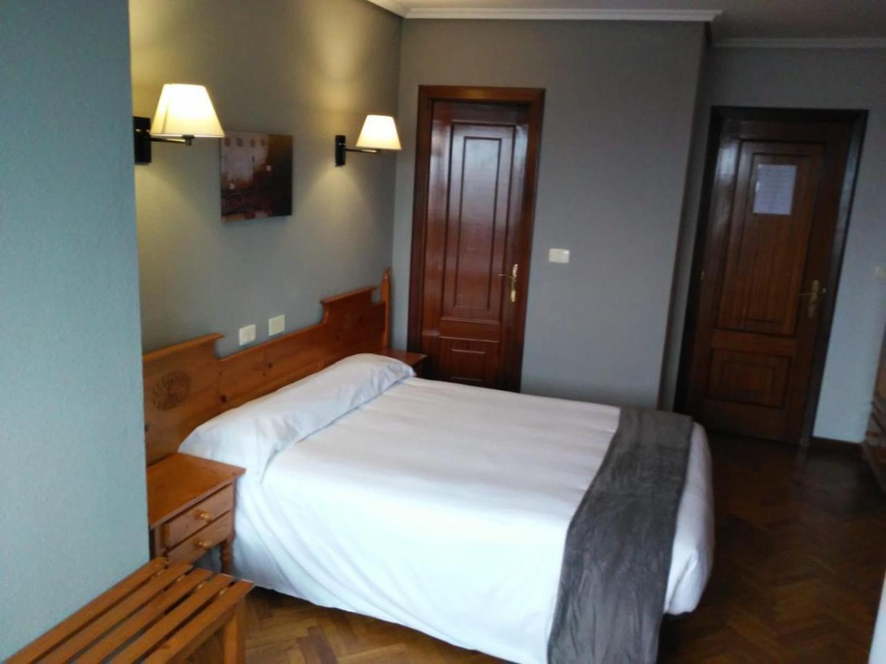 Hostal San Telmo Tui Εξωτερικό φωτογραφία
